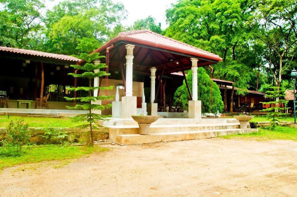 Amaranta Classic Retreat Bambaragaleyaya 外观 照片