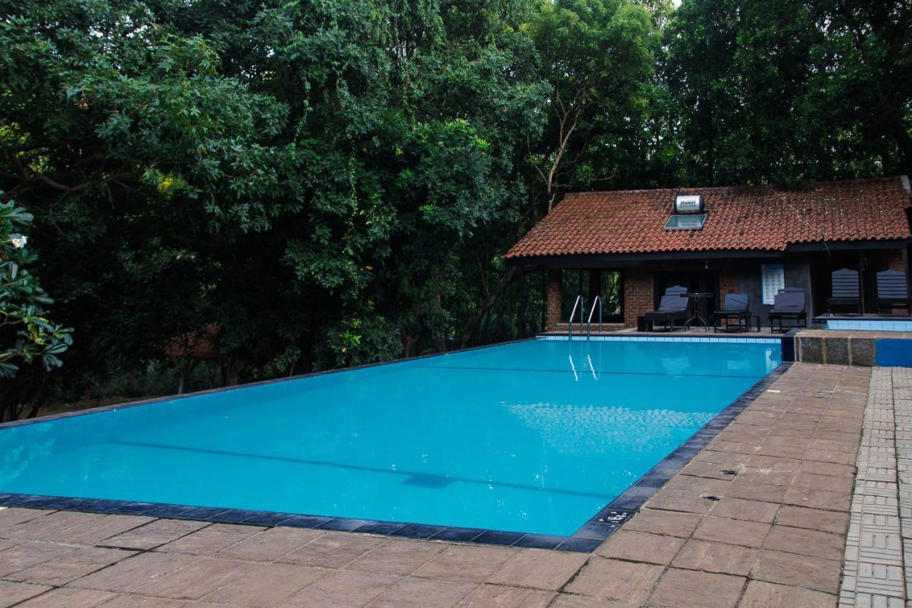 Amaranta Classic Retreat Bambaragaleyaya 外观 照片